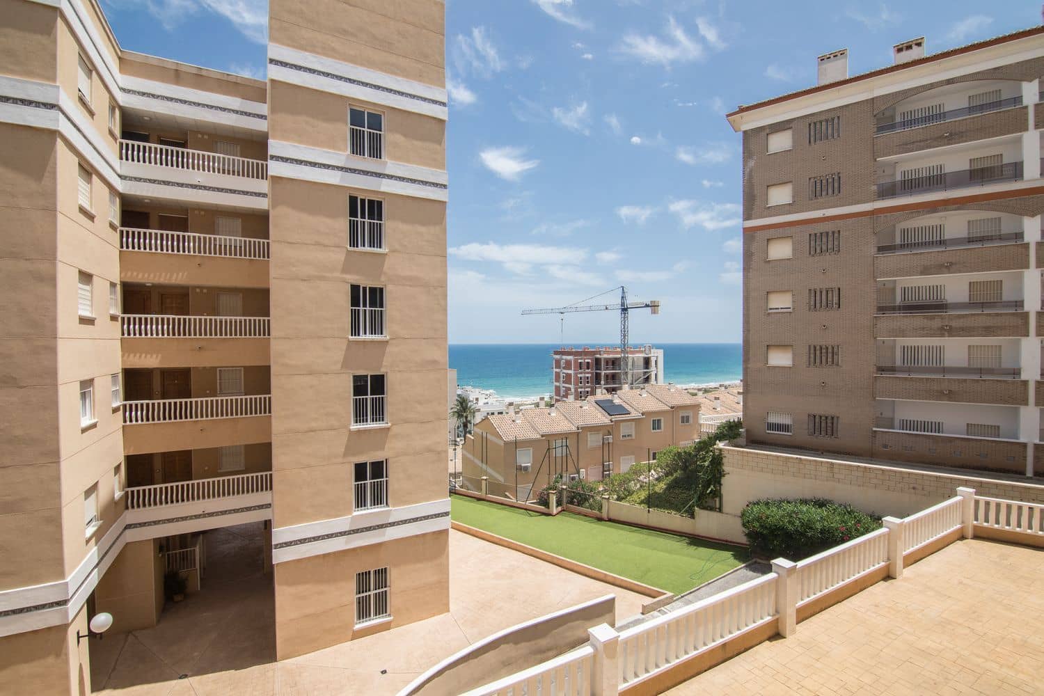 2 chambre Appartement à vendre à Arenales del Sol avec piscine - 195 000 € (Ref: 9163304)