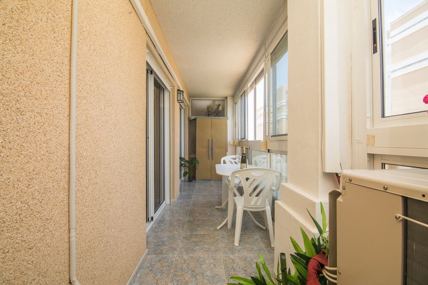 2 chambre Appartement à vendre à Arenales del Sol avec piscine - 195 000 € (Ref: 9163304)