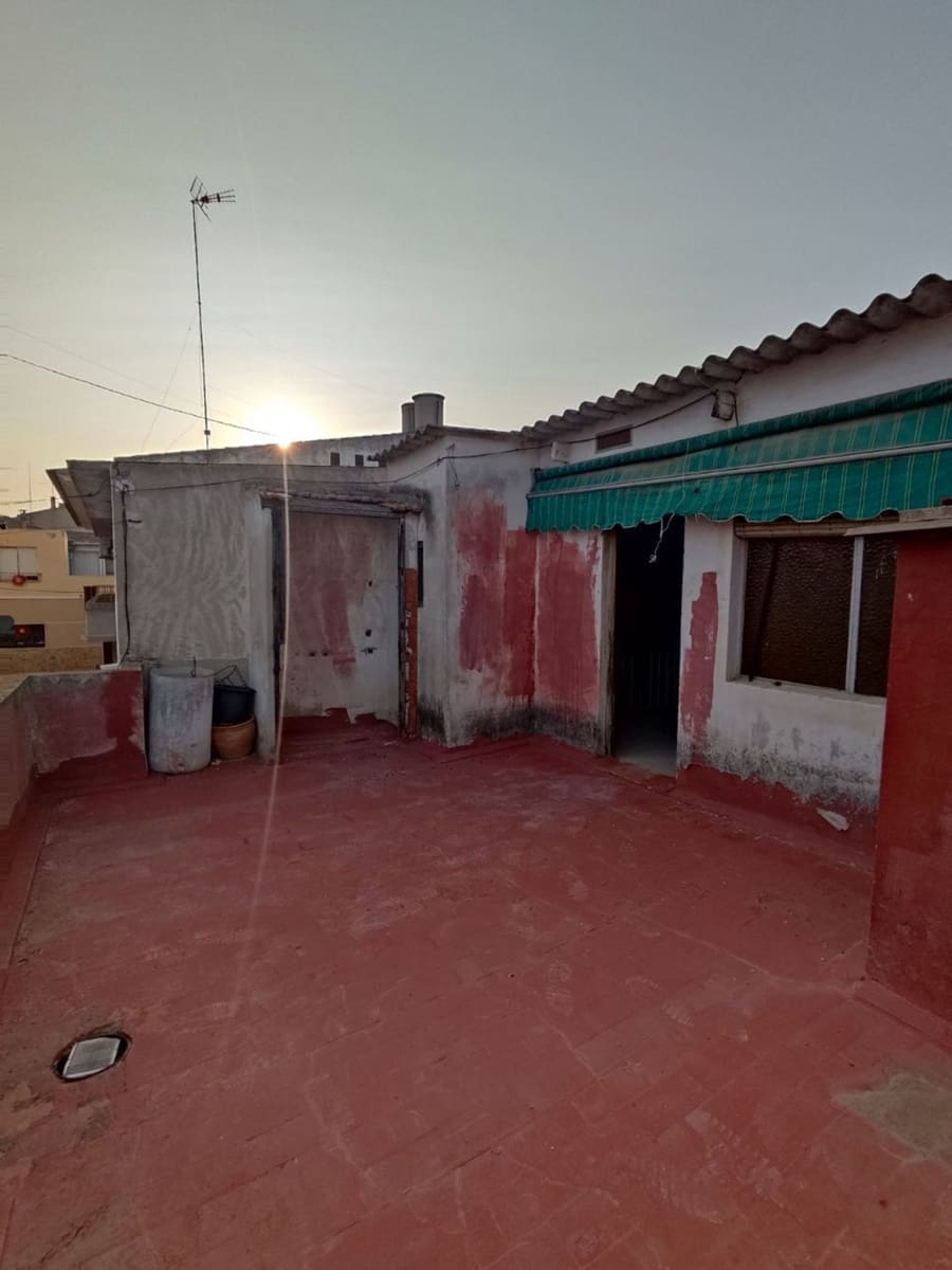 4 soveværelse Byhus til salg i San Fulgencio med garage - € 90.000 (Ref: 9170941)