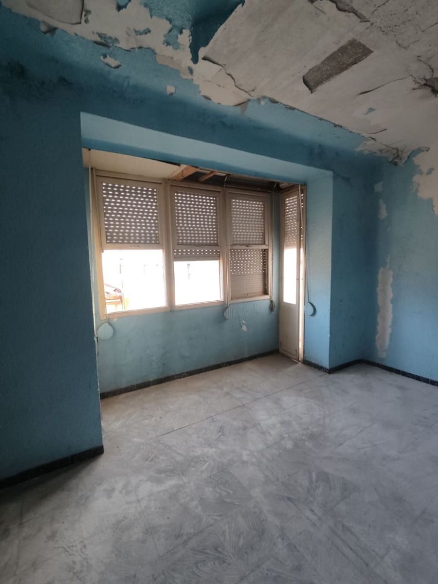 4 soveværelse Byhus til salg i San Fulgencio med garage - € 90.000 (Ref: 9170941)