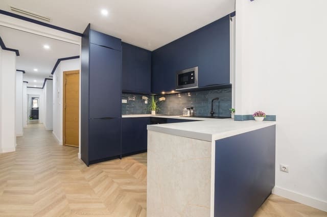 3 bedroom Apartment for sale in Santa Pola with garage - € 229,500 (Ref: 9254567)