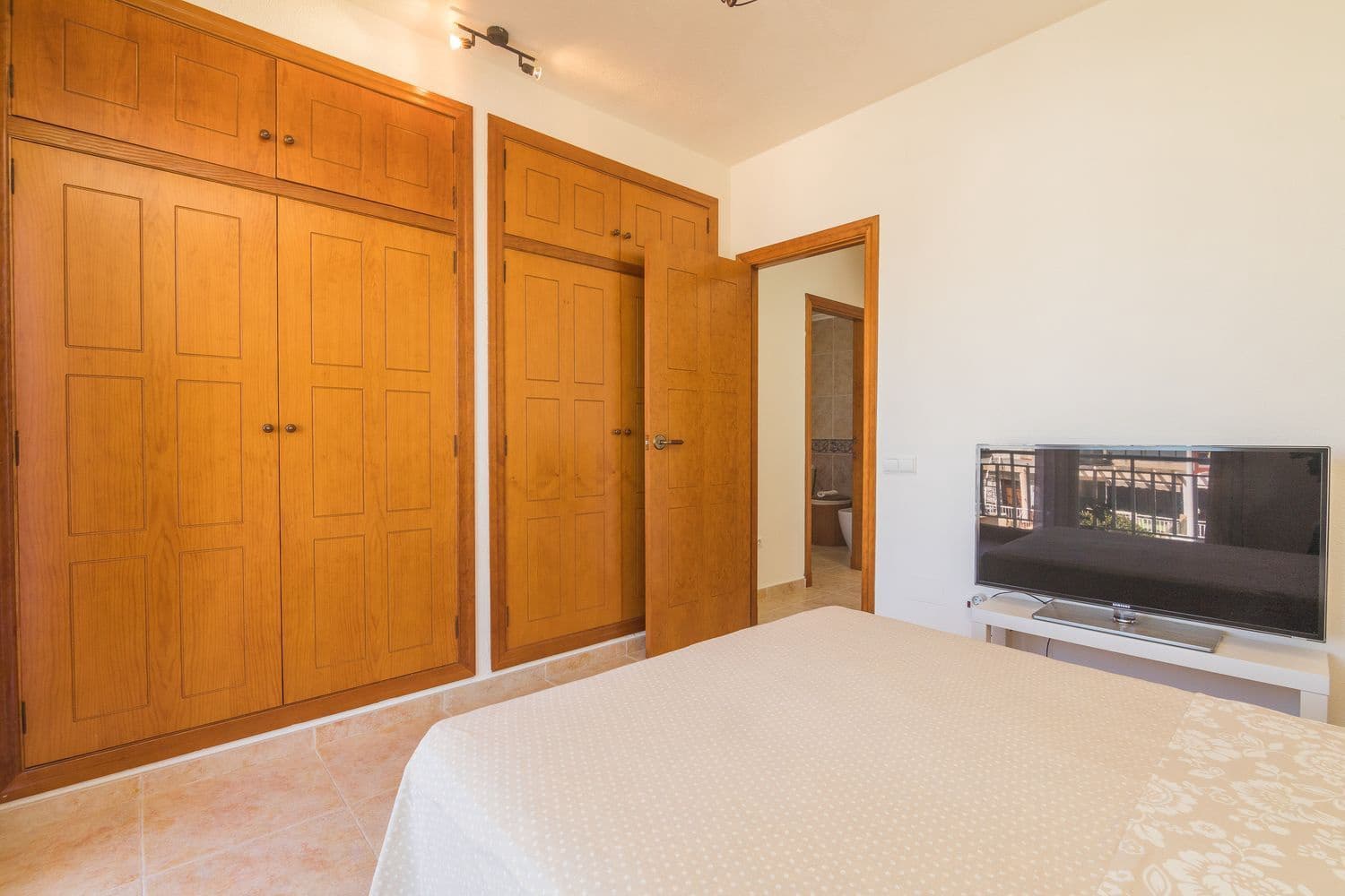 3 soveværelse Byhus til salg i Gran Alacant med swimmingpool garage - € 324.000 (Ref: 9254568)