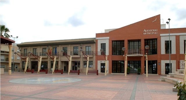 Mark till salu i Rafal - 95 000 € (Ref: 9264010)