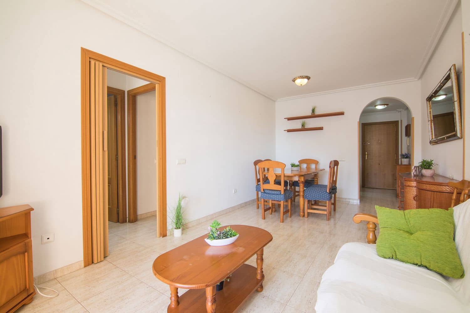 2 bedroom Apartment for sale in Santa Pola with pool garage - € 230,000 (Ref: 9395585)