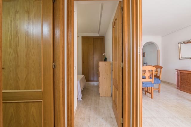 2 bedroom Apartment for sale in Calas Santiago Bernabéu, Santa Pola with pool garage - € 230,000 (Ref: 9395585)