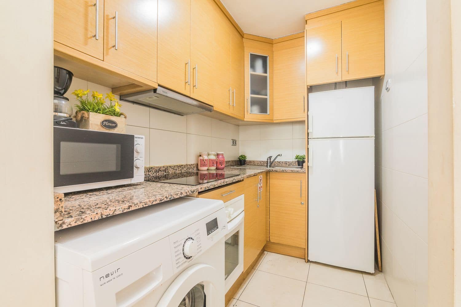 1 soverom Leilighet til salgs i Alicante by med svømmebasseng garasje - € 169 900 (Ref: 9395586)