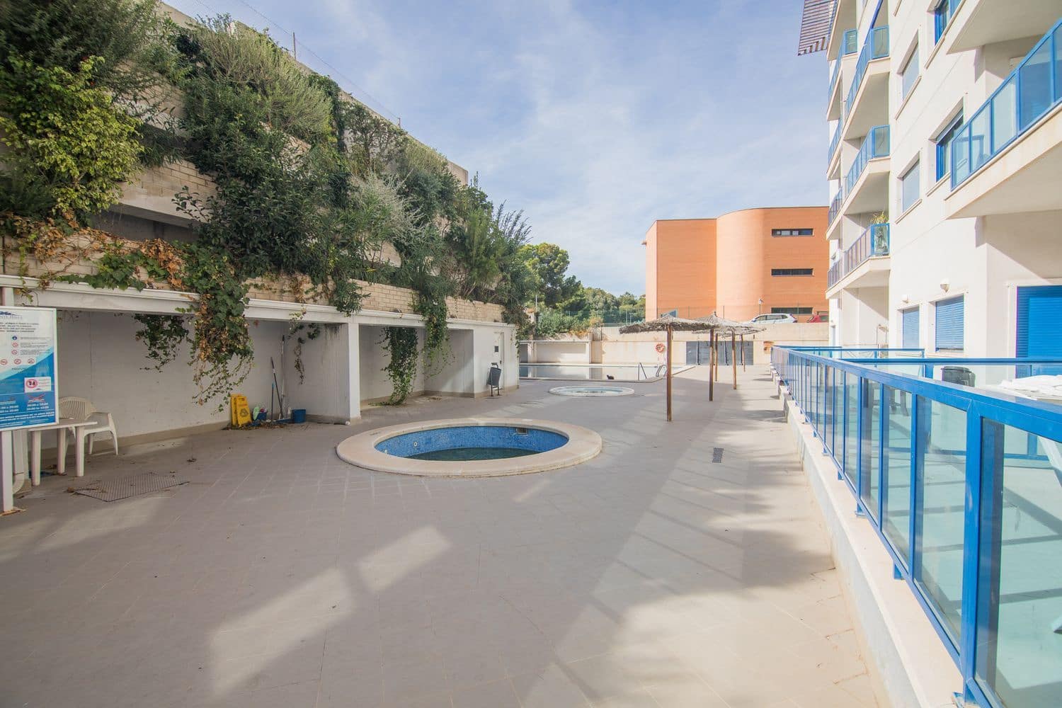 1 soverom Leilighet til salgs i Alicante by med svømmebasseng garasje - € 169 900 (Ref: 9395586)