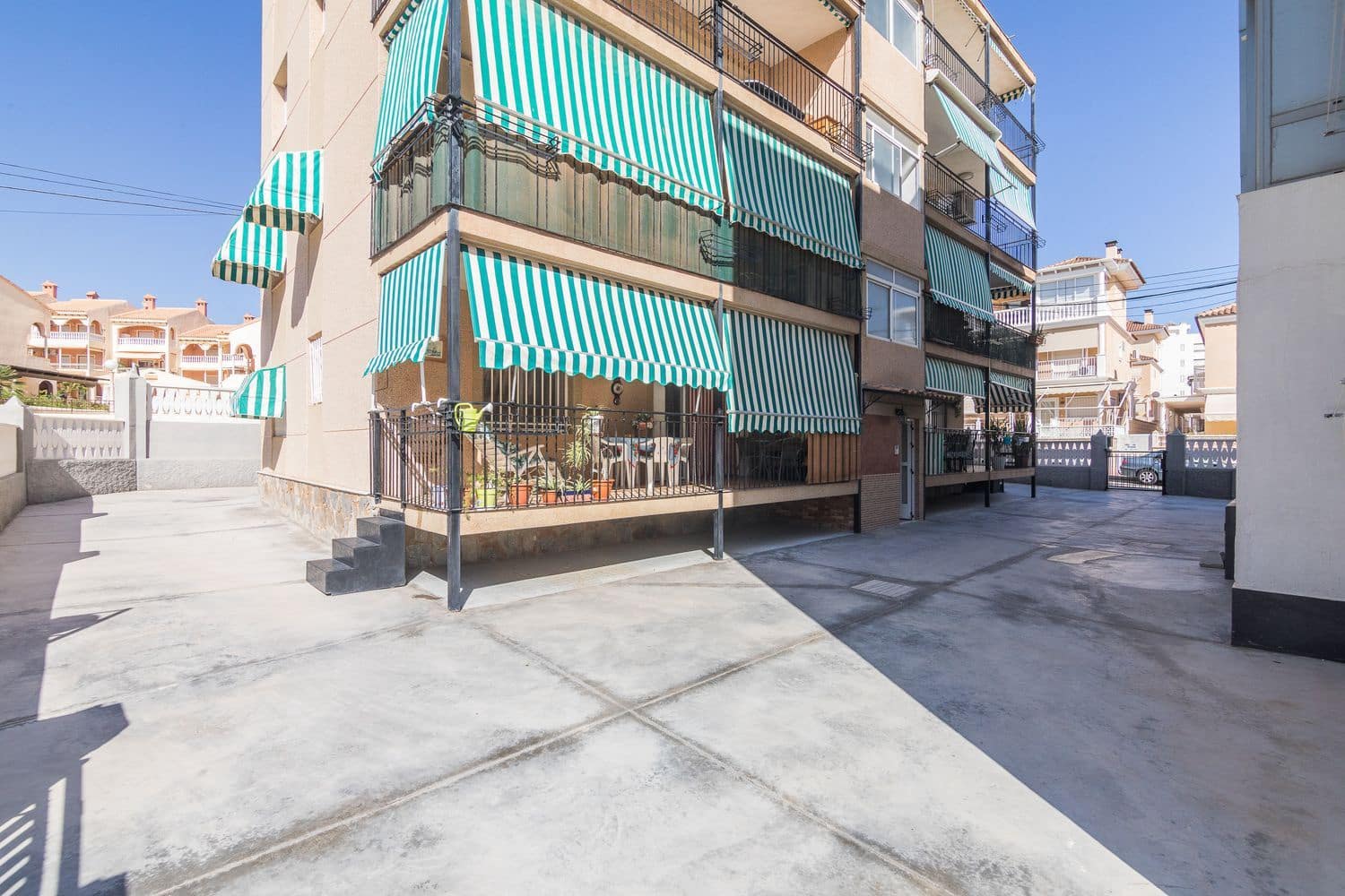 3 soverom Leilighet til salgs i Santa Pola med garasje - € 195 000 (Ref: 9395588)