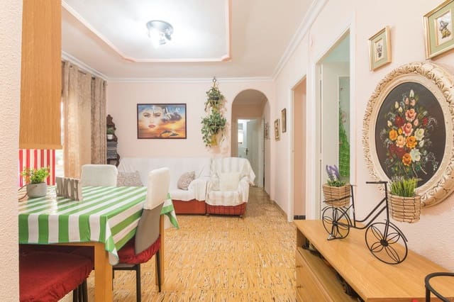 3 bedroom Apartment for sale in Calas Santiago Bernabéu, Santa Pola with garage - € 195,000 (Ref: 9395588)