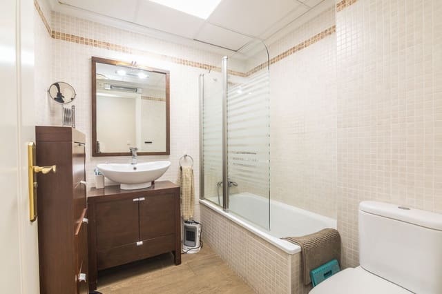 2 makuuhuone Huoneisto myytävänä paikassa Centro, Santa Pola mukana 
autotalli - 169 000 € (Ref: 9439495)