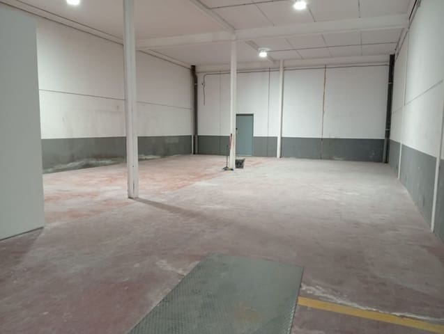Comercial para venda em Noroeste, Santa Pola - 230 000 € (Ref: 9448631)