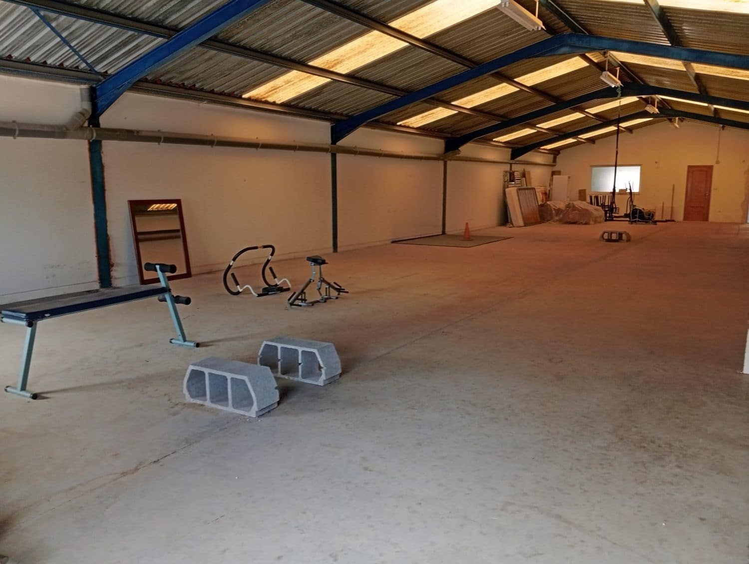 Erhverv til salg i Santa Pola - € 230.000 (Ref: 9448631)