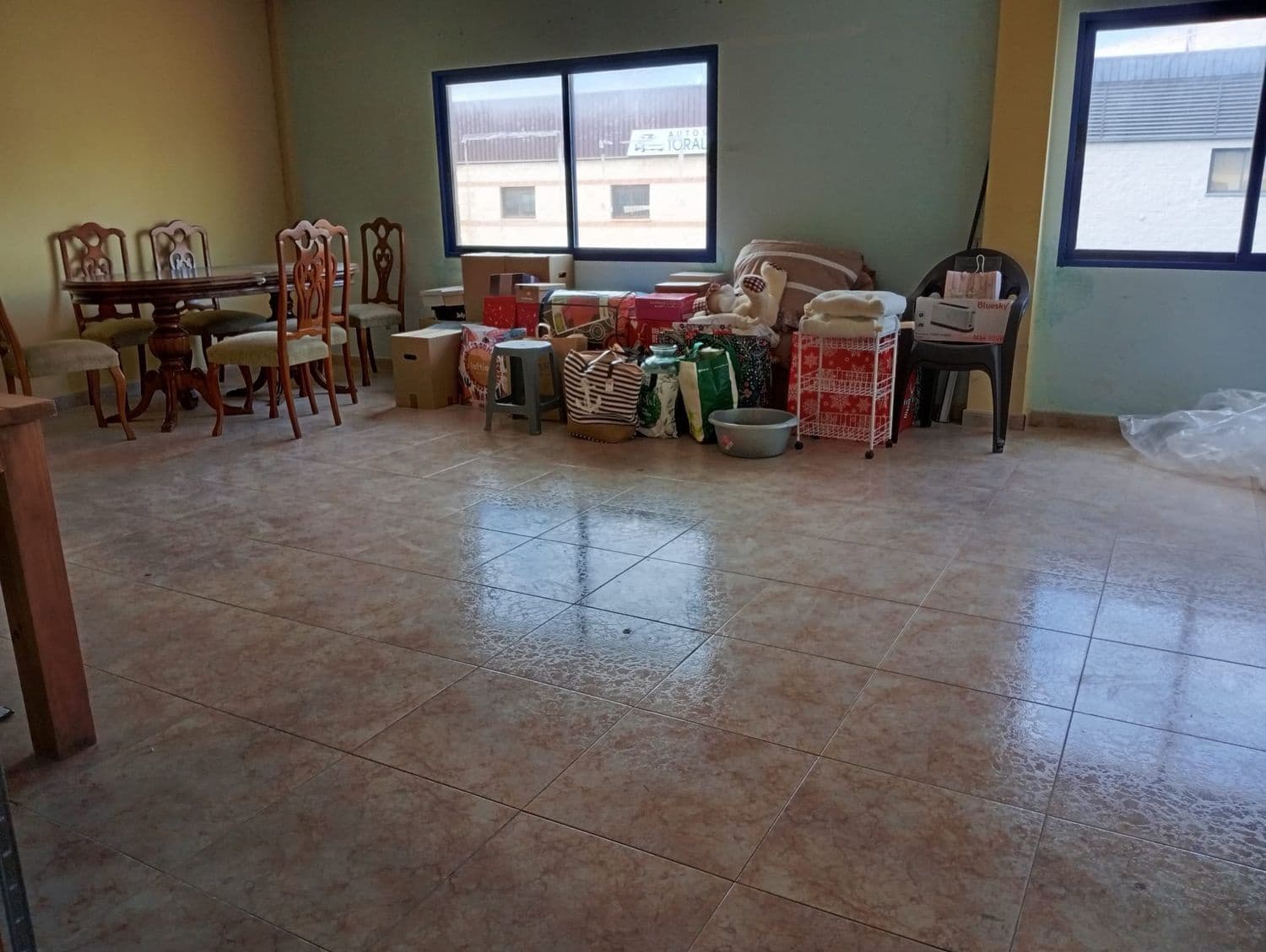 Erhverv til salg i Santa Pola - € 230.000 (Ref: 9448631)