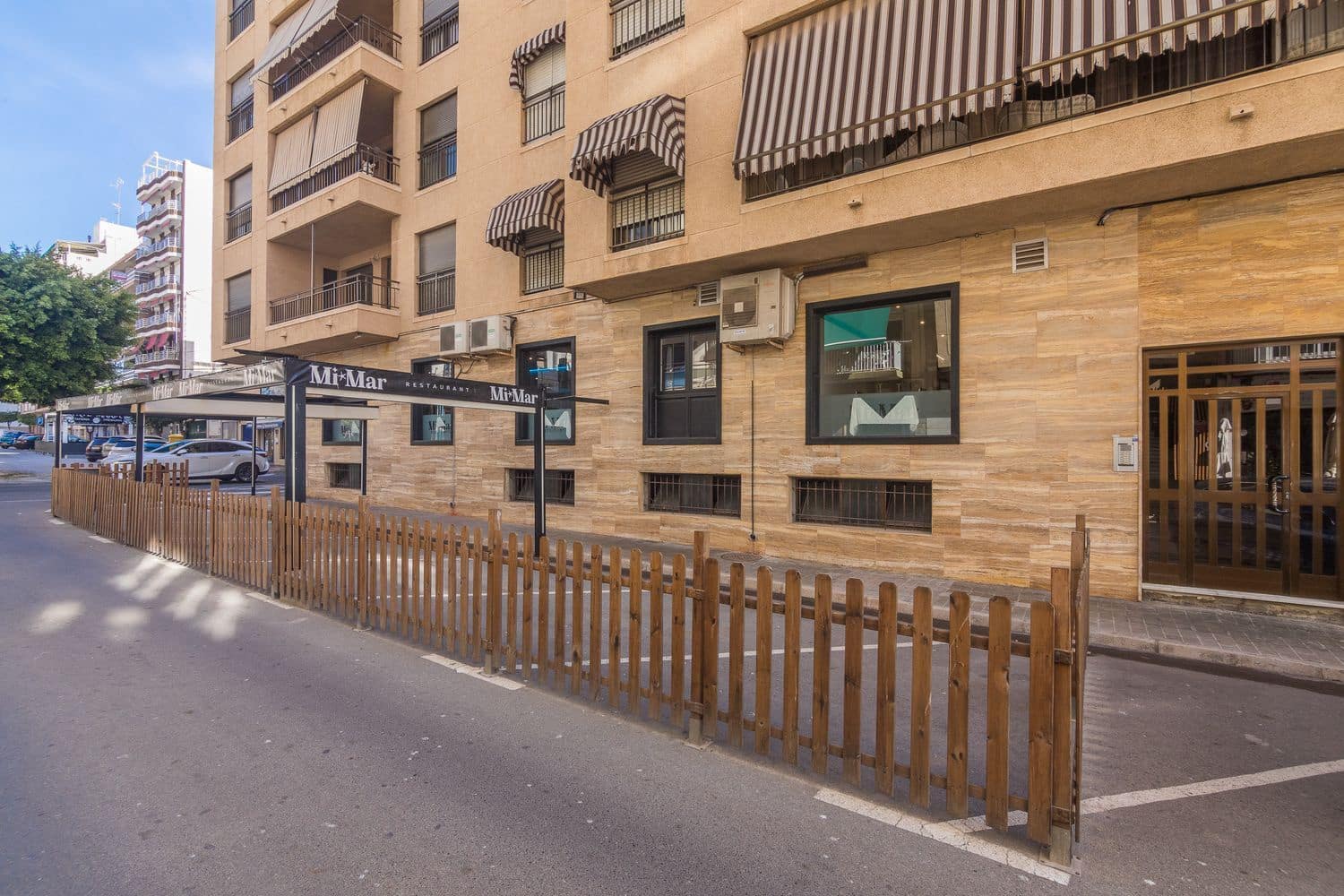 Erhverv til salg i Santa Pola - € 330.000 (Ref: 9448633)