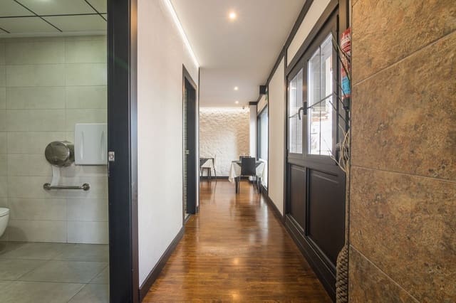 Comercial para venda em Calas Santiago Bernabéu, Santa Pola - 330 000 € (Ref: 9448633)