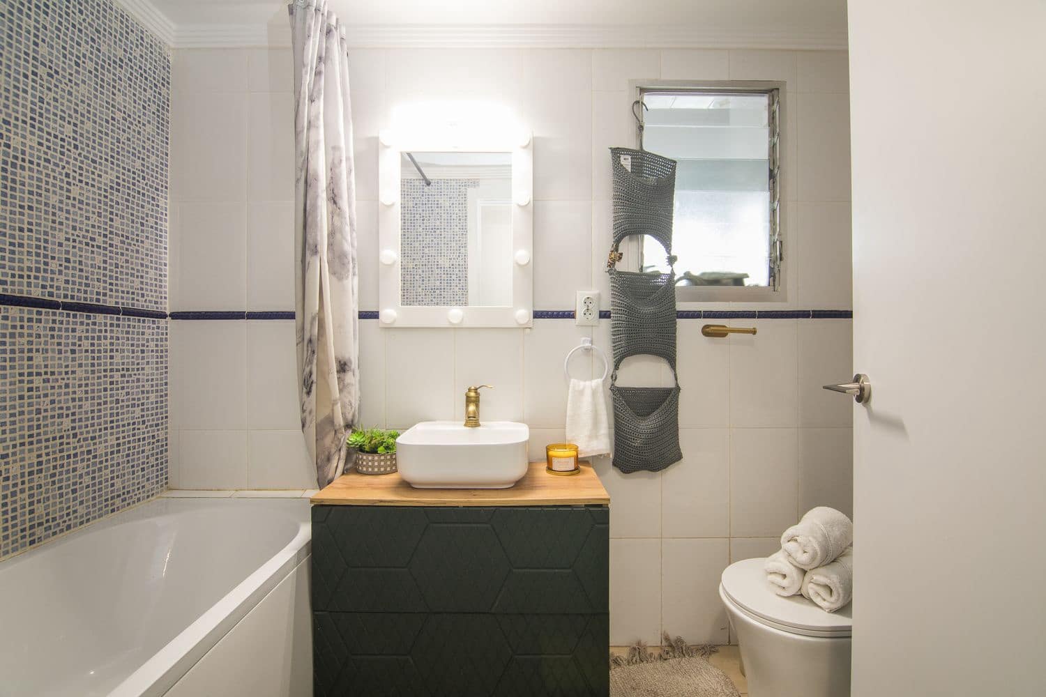 3 sovrum Lägenhet till salu i Alicante stad med garage - 137 000 € (Ref: 9465211)