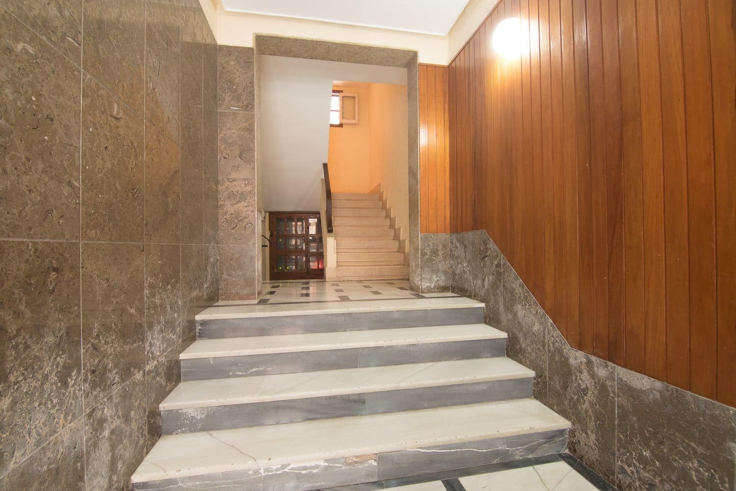 3 sovrum Lägenhet till salu i Alicante stad med garage - 137 000 € (Ref: 9465211)