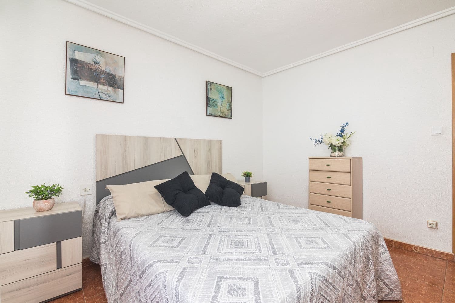 Apartamento de 3 habitaciones en Santa Pola en venta con garaje - 169.000 € (Ref: 9540782)