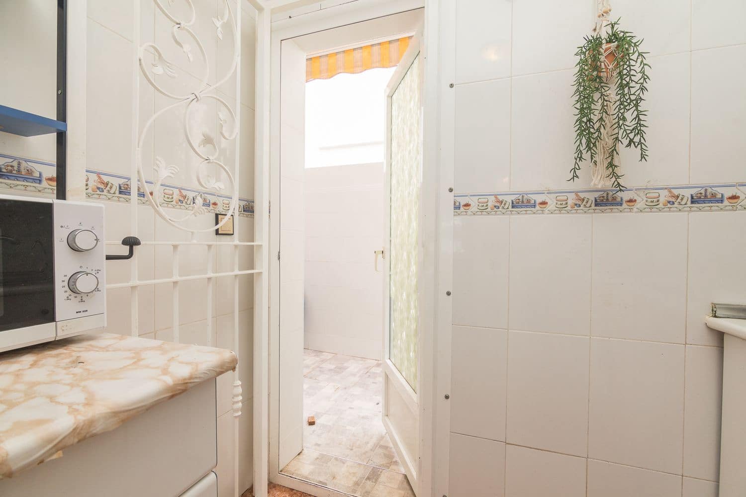 Apartamento de 3 habitaciones en San Fulgencio en venta con piscina garaje - 147.000 € (Ref: 9554371)