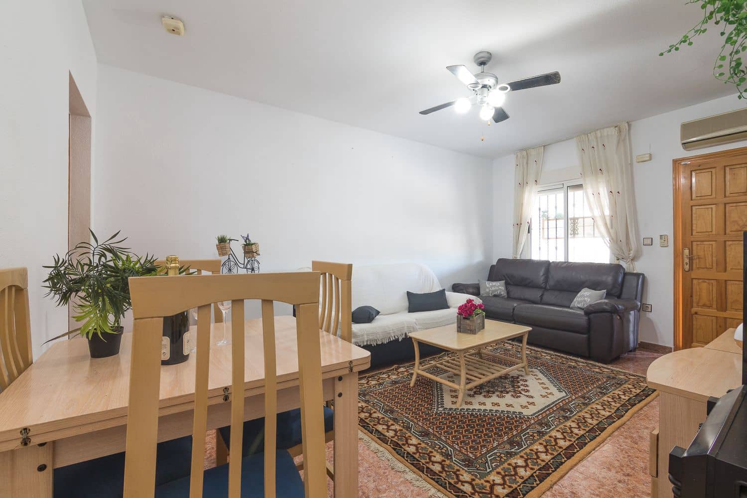 Apartamento de 3 habitaciones en San Fulgencio en venta con piscina garaje - 147.000 € (Ref: 9554371)