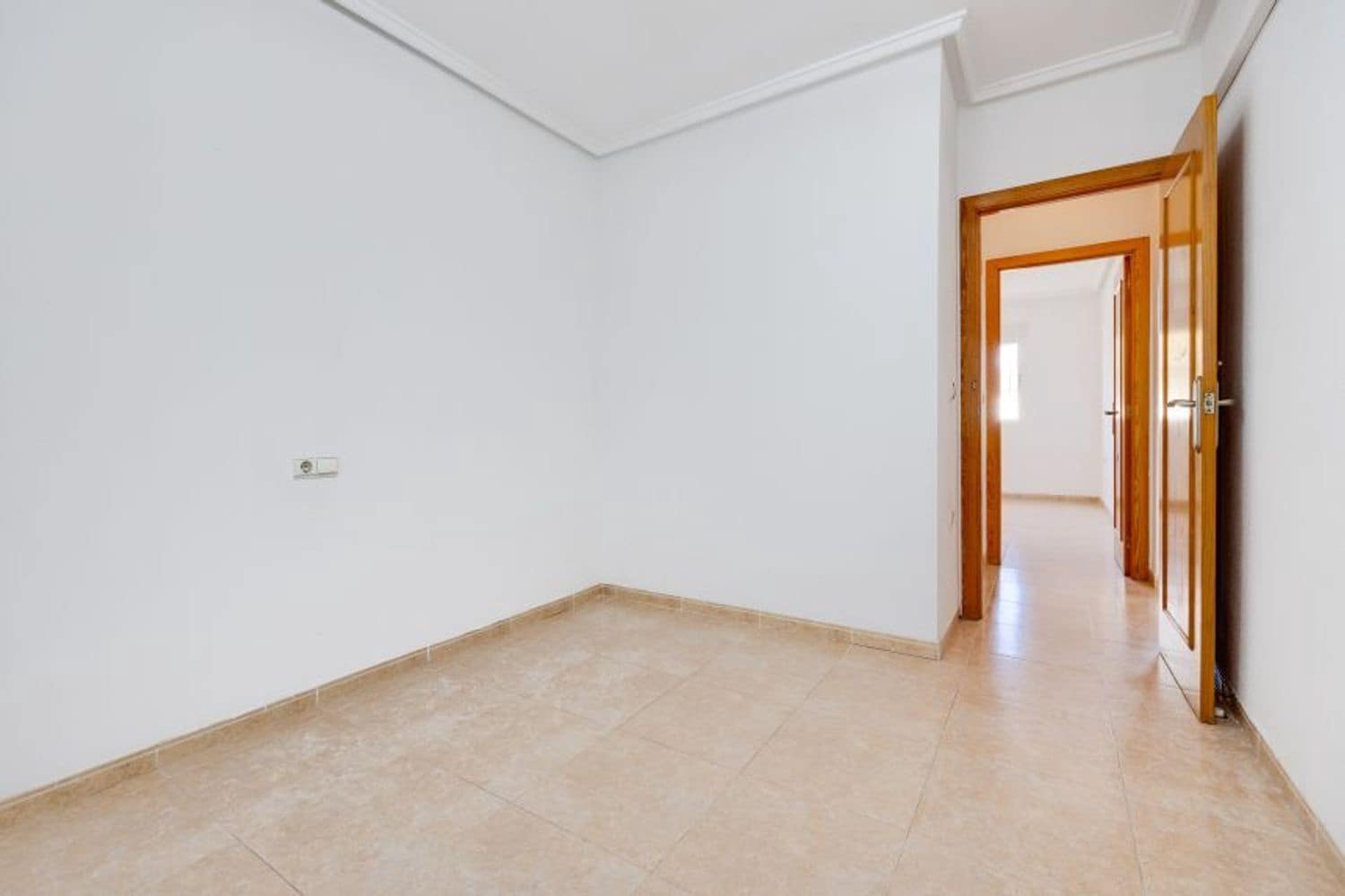 2 soveværelse Lejlighed til salg i Rojales med garage - € 105.000 (Ref: 9610823)