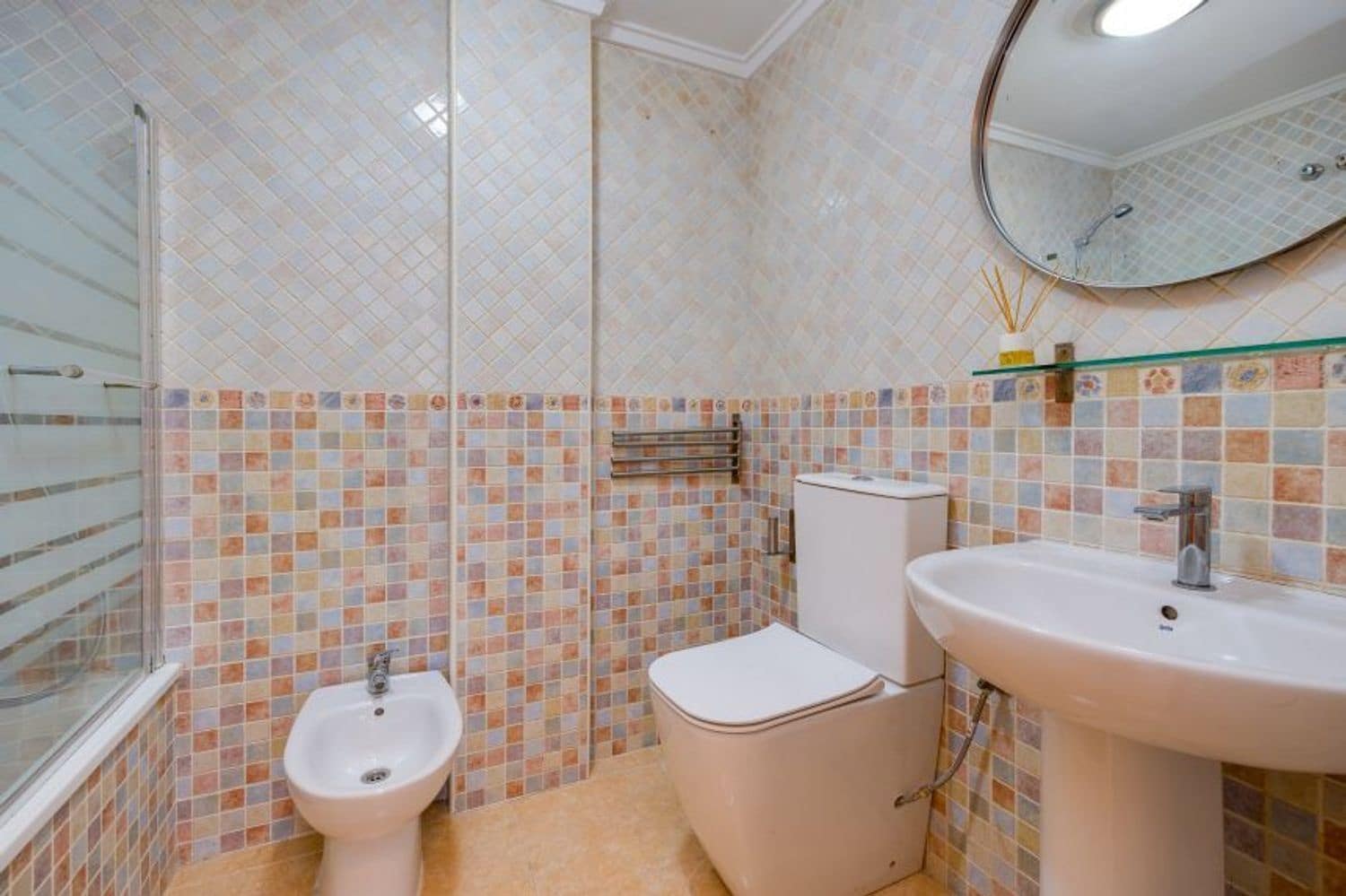 2 soveværelse Lejlighed til salg i Rojales med garage - € 105.000 (Ref: 9610823)