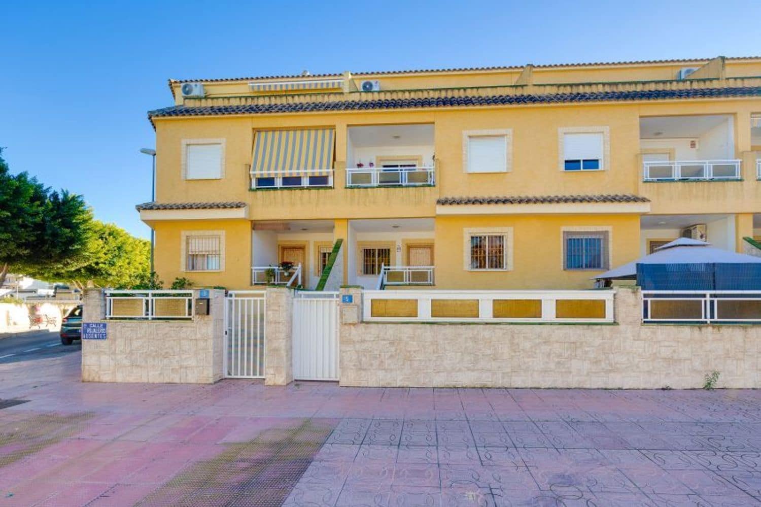 2 soveværelse Lejlighed til salg i Rojales med garage - € 105.000 (Ref: 9610823)