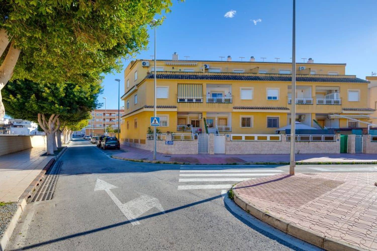 2 soveværelse Lejlighed til salg i Rojales med garage - € 105.000 (Ref: 9610823)