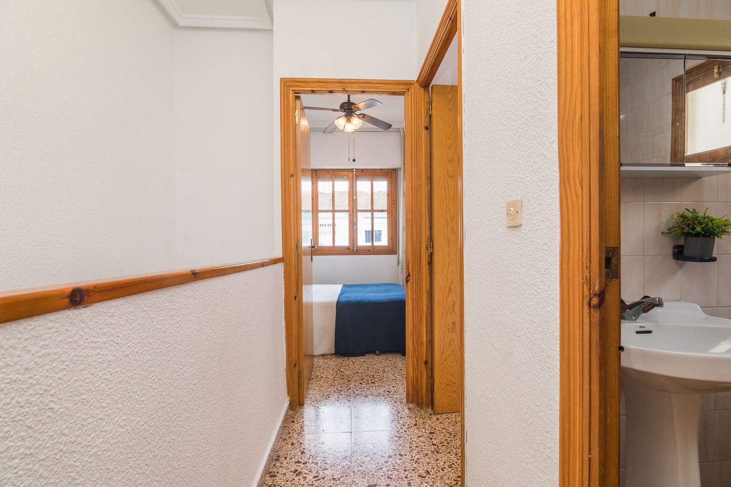 2 makuuhuone Omakotitalo myytävänä paikassa Santa Pola mukana 
autotalli - 175 000 € (Ref: 9636220)