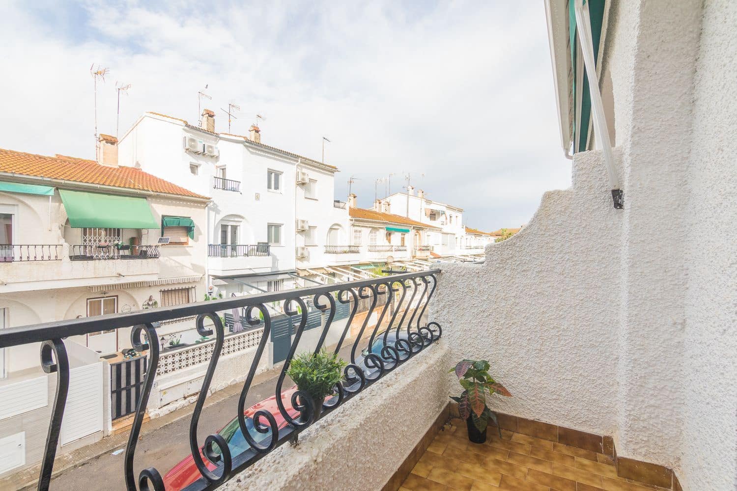 2 makuuhuone Omakotitalo myytävänä paikassa Santa Pola mukana 
autotalli - 175 000 € (Ref: 9636220)