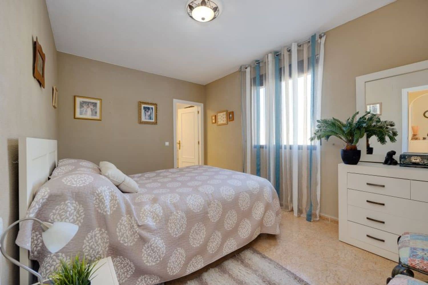 2 sypialnia Apartament na sprzedaż w San Fulgencio z basenem garażem - 150 000 € (Ref: 9636221)