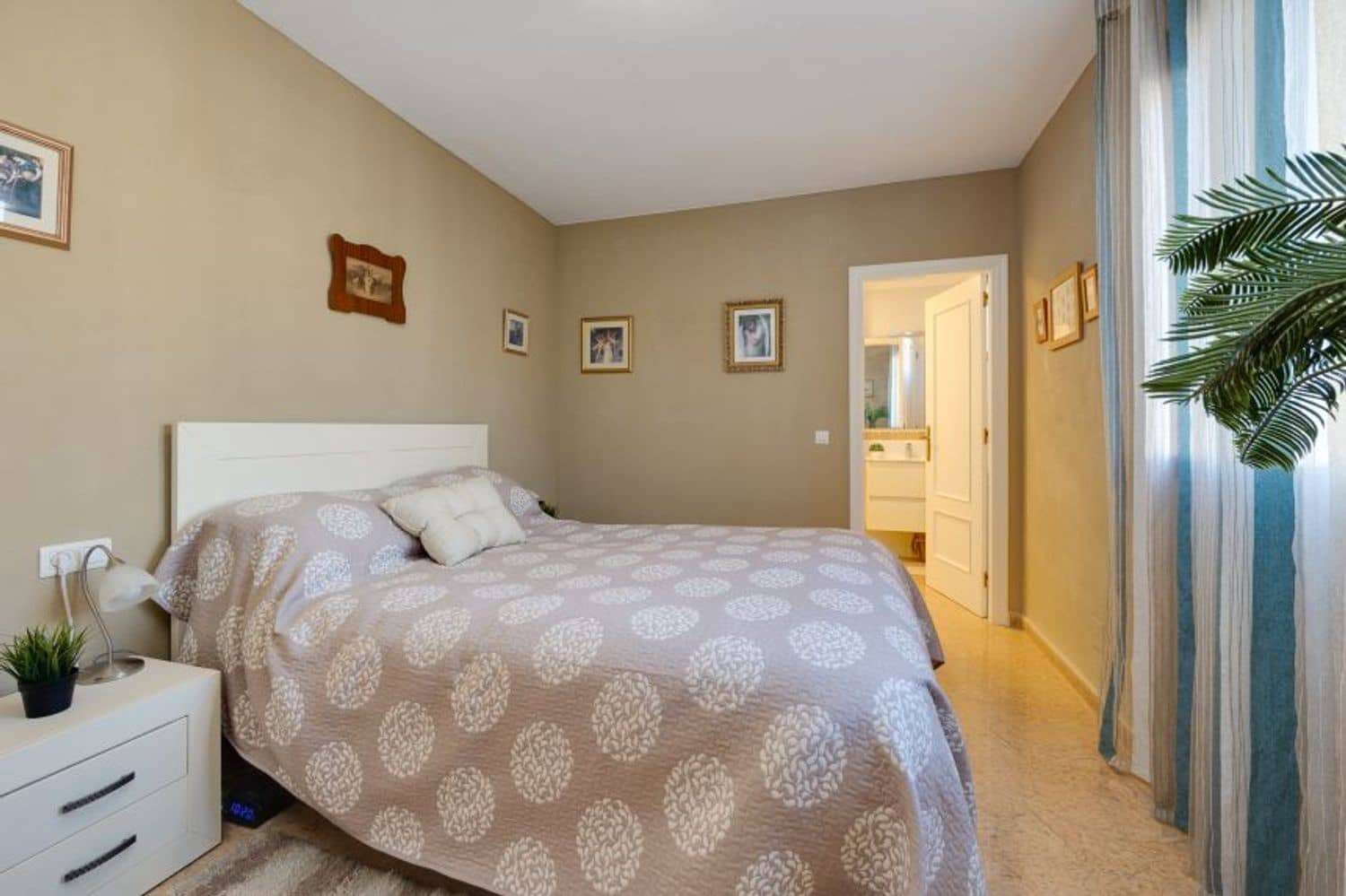 2 sypialnia Apartament na sprzedaż w San Fulgencio z basenem garażem - 150 000 € (Ref: 9636221)