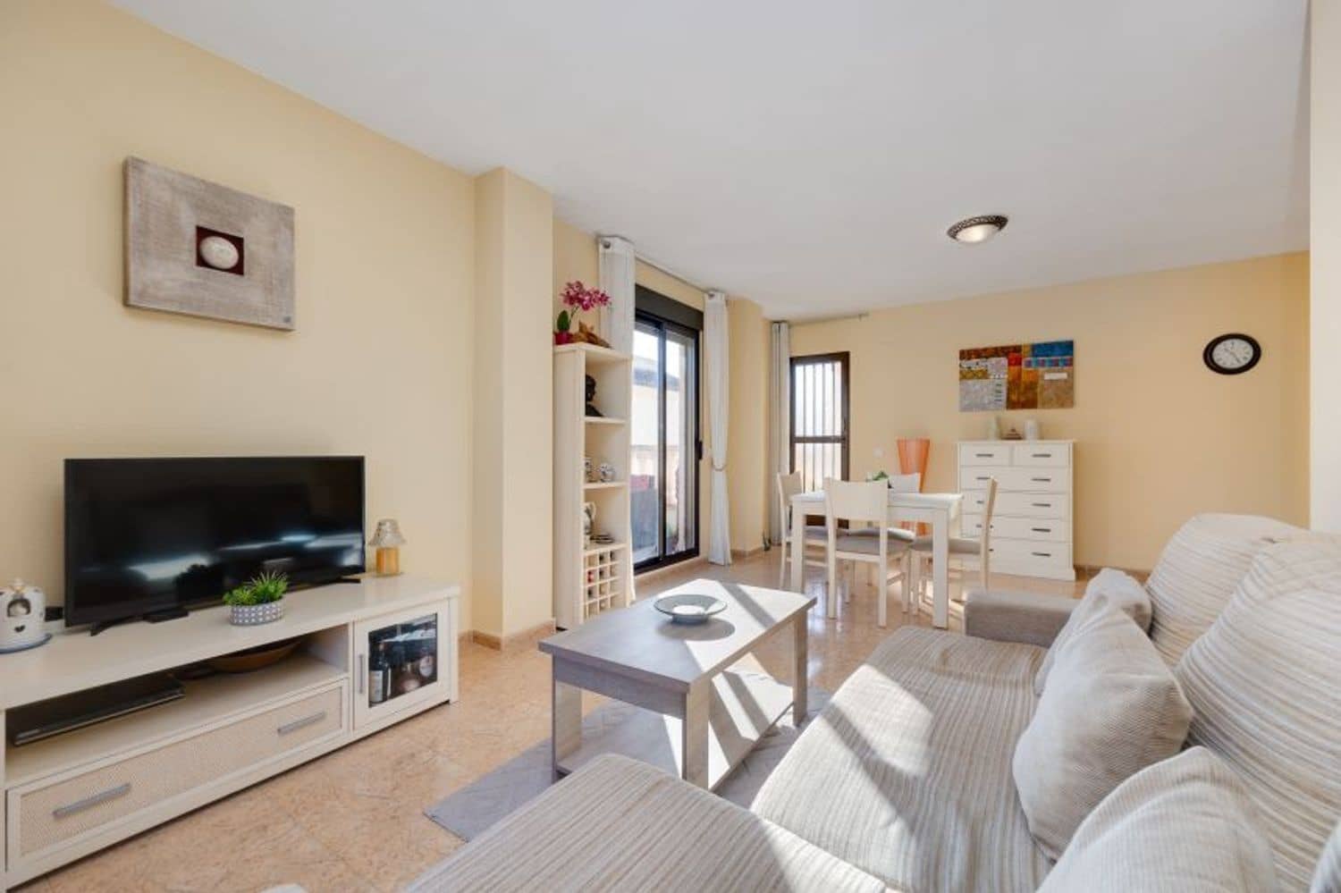 2 sypialnia Apartament na sprzedaż w San Fulgencio z basenem garażem - 150 000 € (Ref: 9636221)