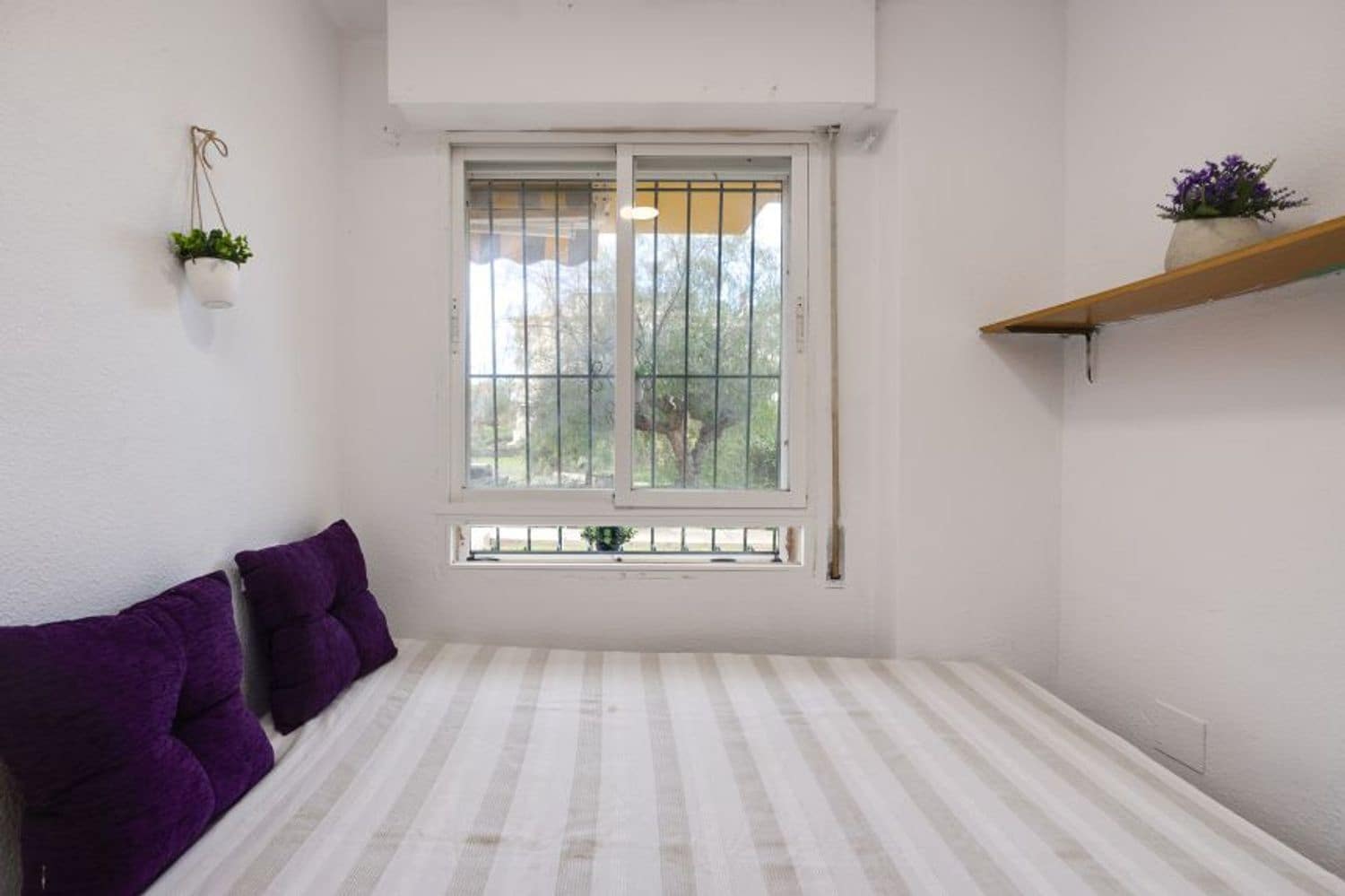 Apartamento de 2 habitaciones en La Veleta en venta con garaje - 110.000 € (Ref: 9636222)