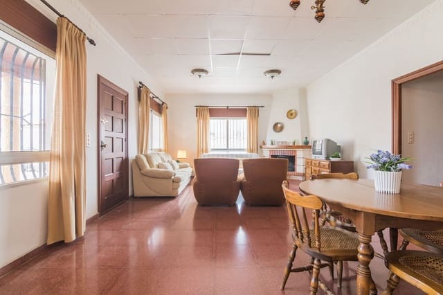 8 makuuhuone Huvila myytävänä paikassa Cox mukana 
autotalli - 895 000 € (Ref: 9669782)