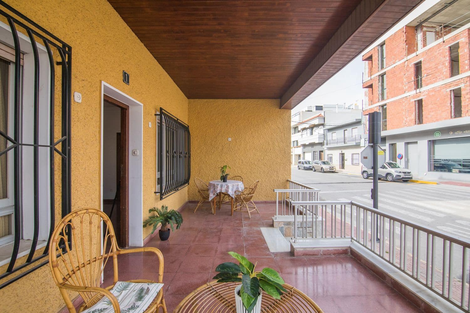 8 quarto Moradia para venda em Cox com garagem - 895 000 € (Ref: 9669782)