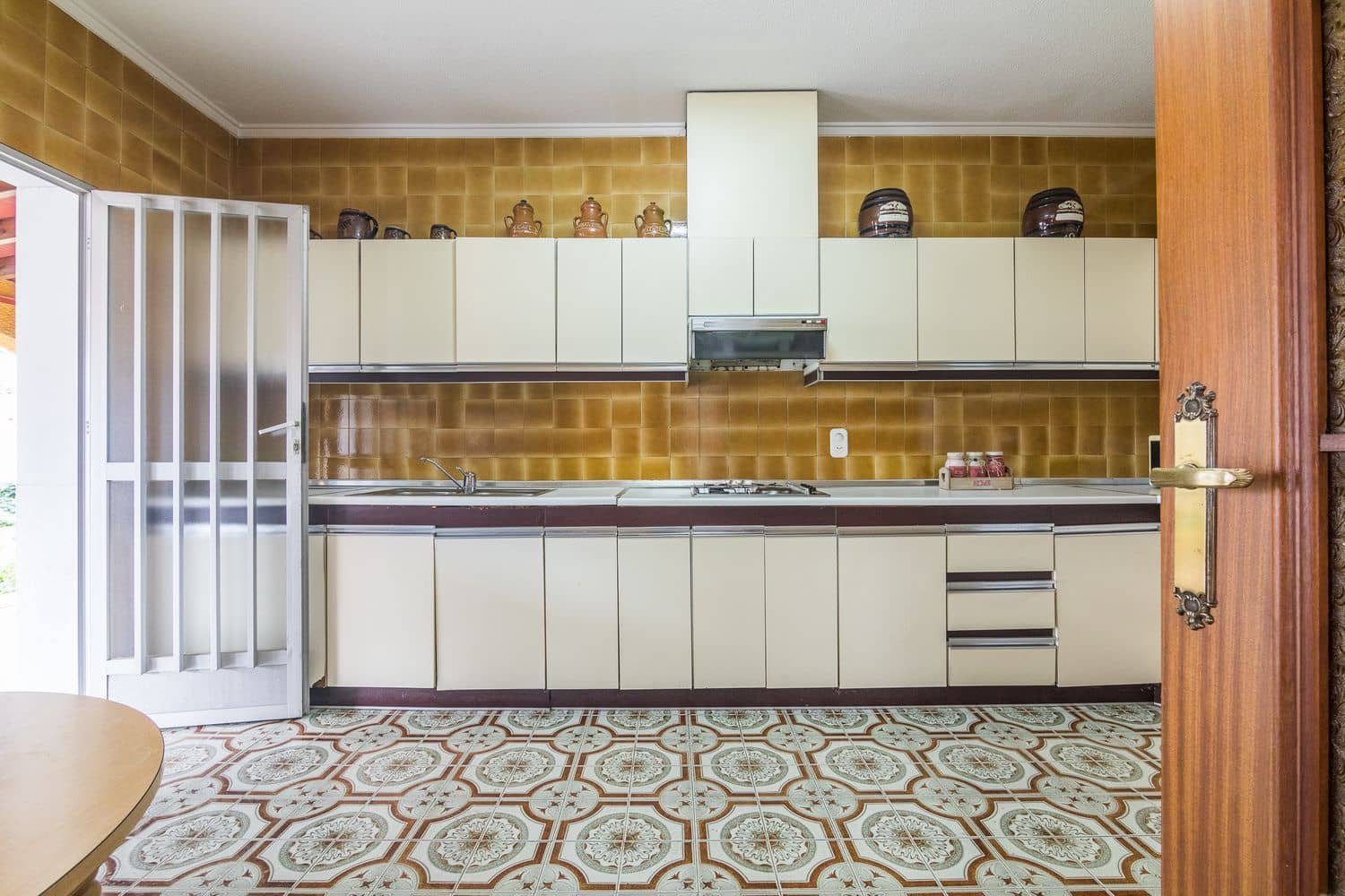 8 quarto Moradia para venda em Cox com garagem - 895 000 € (Ref: 9669782)