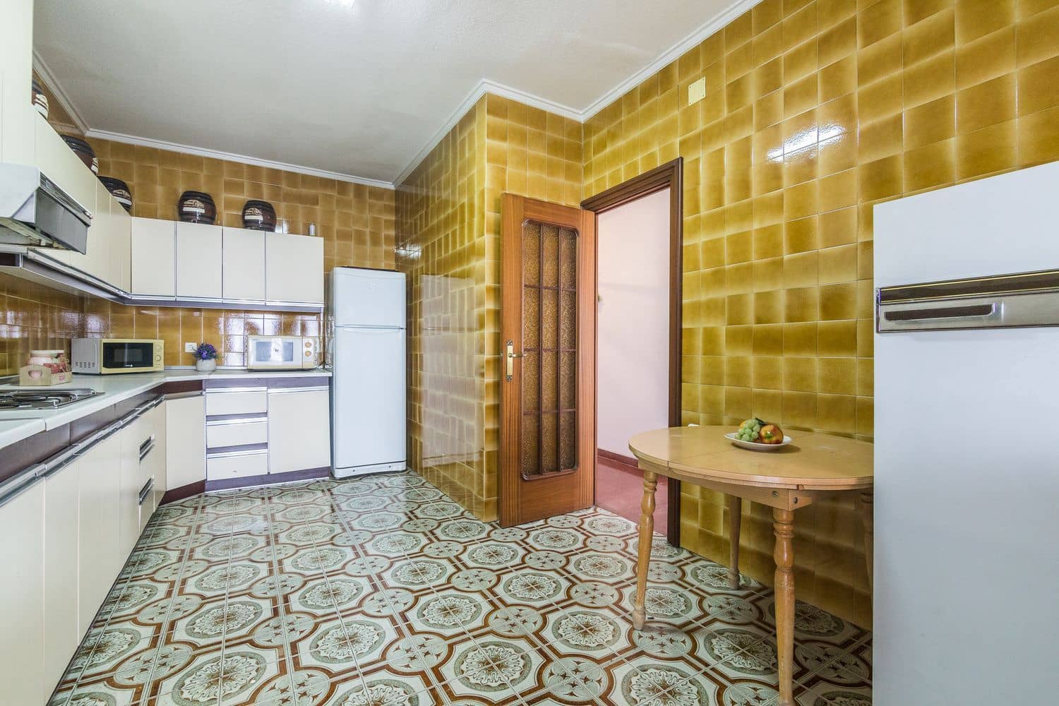 8 quarto Moradia para venda em Cox com garagem - 895 000 € (Ref: 9669782)