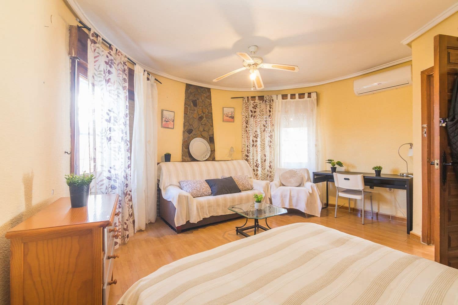 5 slaapkamer Villa te koop in Ciudad Quesada met zwembad garage - € 499.000 (Ref: 9676786)