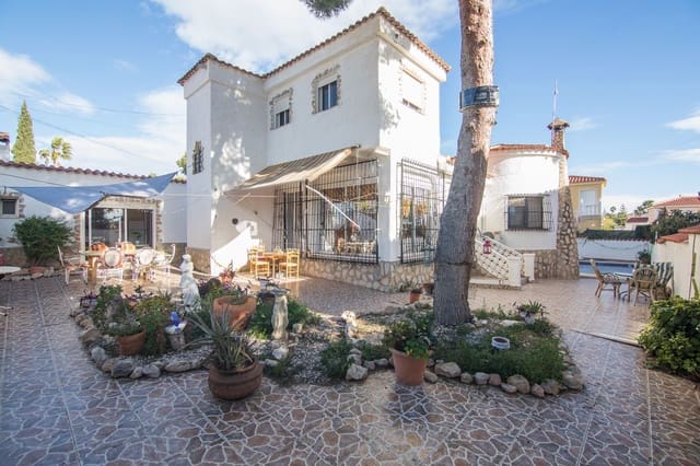 5 slaapkamer Villa te koop in Ciudad Quesada, Rojales met zwembad garage - € 499.000 (Ref: 9676786)