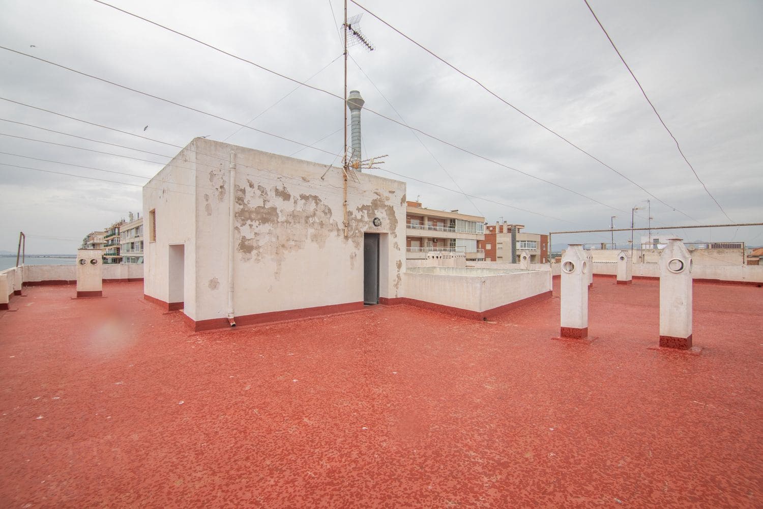 1 quarto Apartamento para venda em Santa Pola com garagem - 145 000 € (Ref: 9877783)