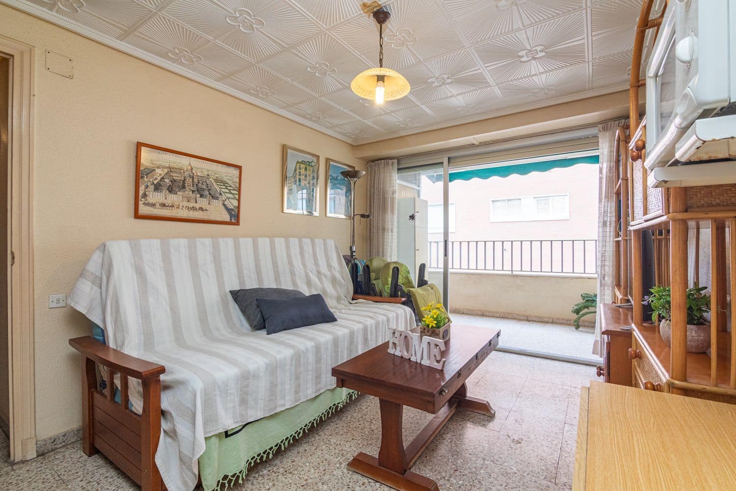 1 quarto Apartamento para venda em Santa Pola com garagem - 145 000 € (Ref: 9877783)