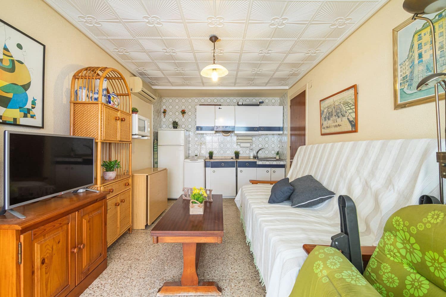 1 quarto Apartamento para venda em Santa Pola com garagem - 145 000 € (Ref: 9877783)