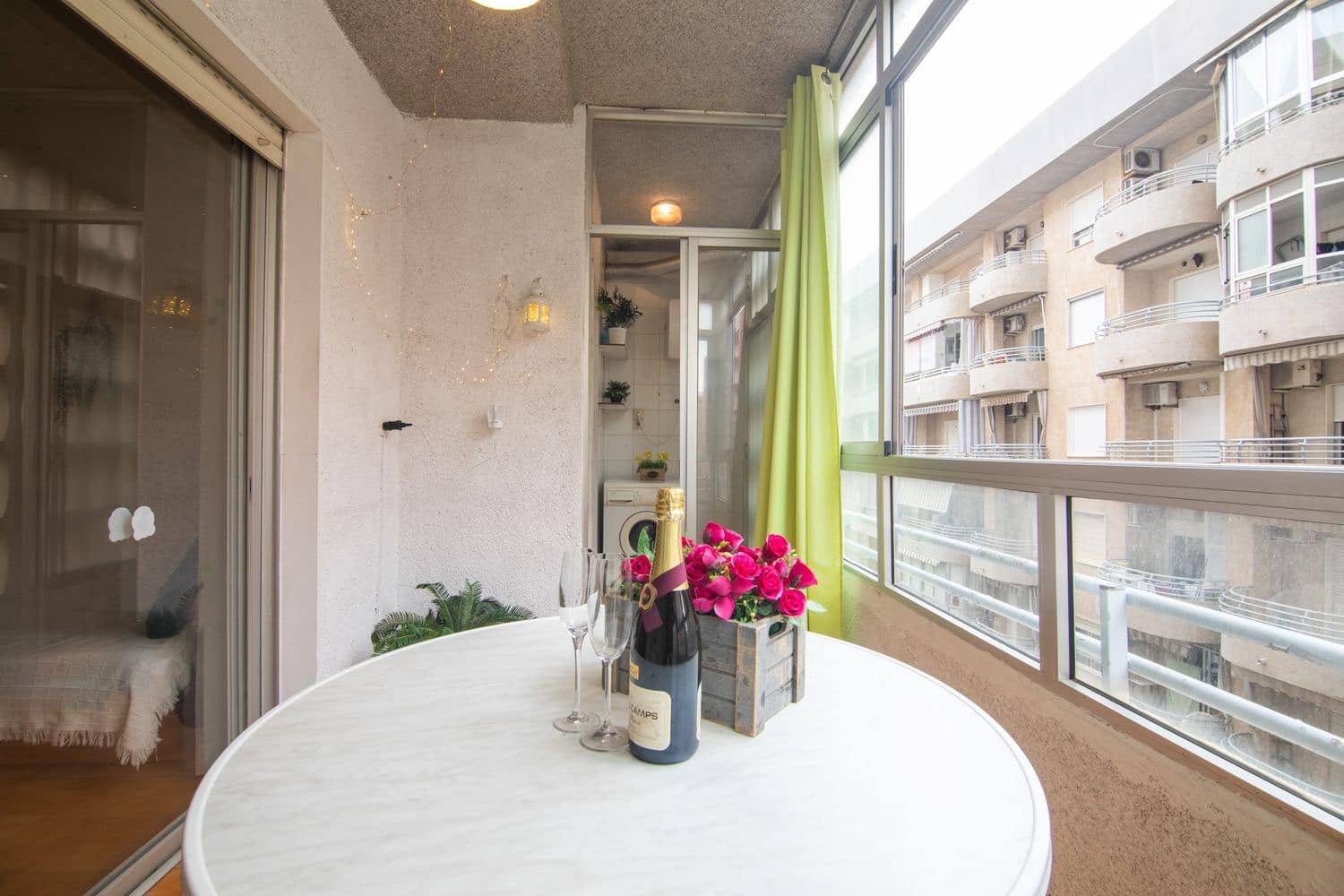 1 quarto Apartamento para venda em Santa Pola com garagem - 148 000 € (Ref: 9877784)