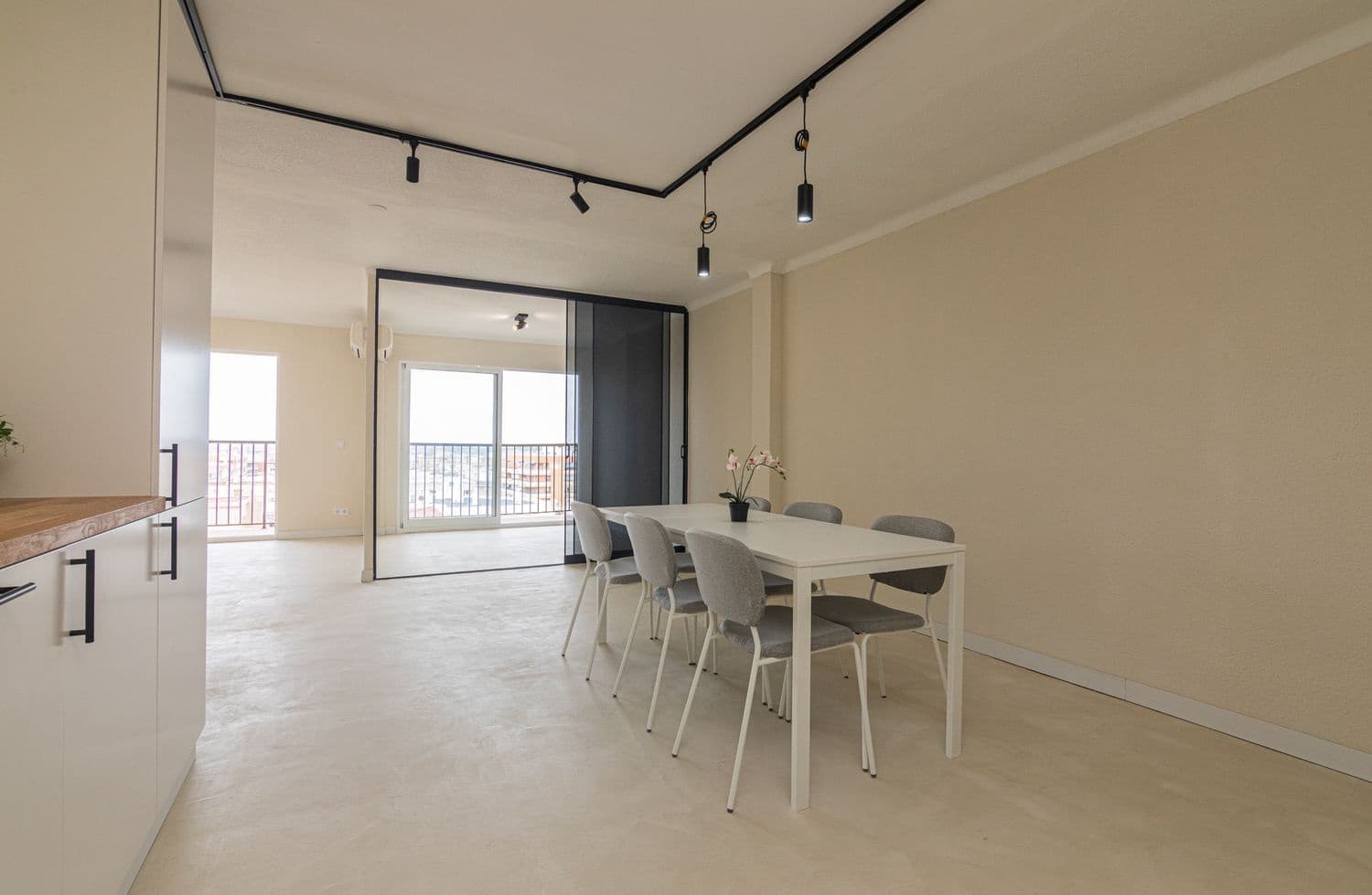 3 bedroom Apartment for sale in Santa Pola with garage - € 445,000 (Ref: 9877786)
