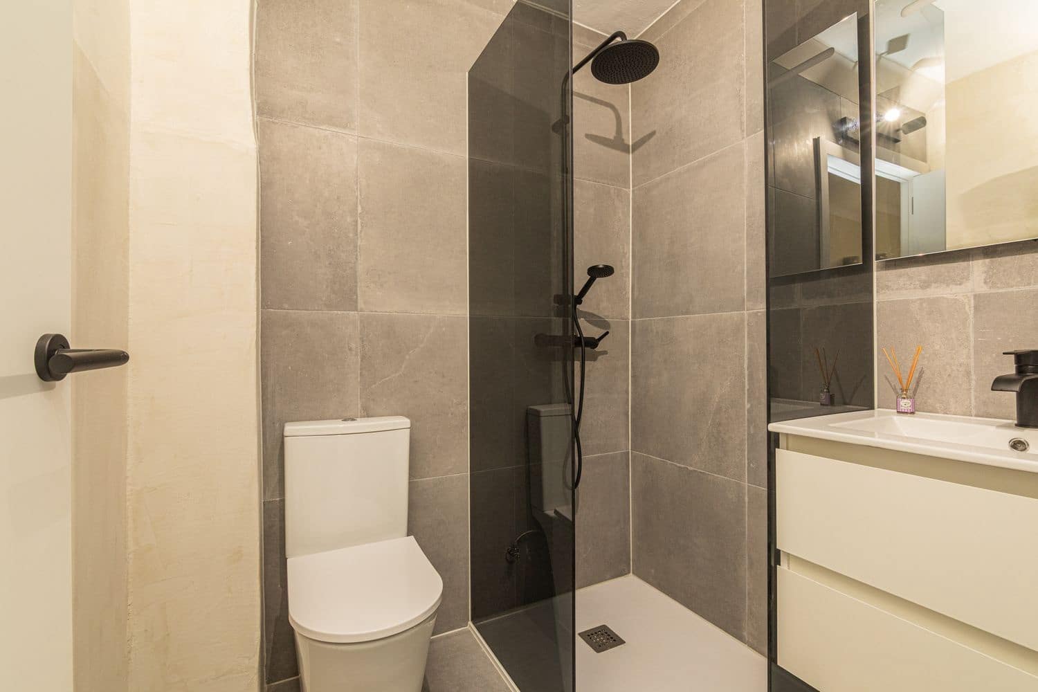 3 bedroom Apartment for sale in Santa Pola with garage - € 445,000 (Ref: 9877786)
