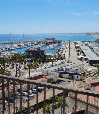 3 bedroom Apartment for sale in Centro, Santa Pola with garage - € 445,000 (Ref: 9877786)