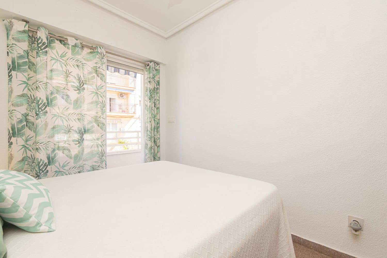 4 Zimmer Apartment zu verkaufen in Santa Pola mit Pool Garage - 310.000 € (Ref: 9877788)