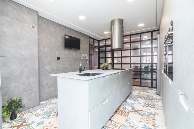 3 soveværelse Villa til salg i Puerto Marino, Santa Pola med swimmingpool garage - € 356.000 (Ref: 9877790)