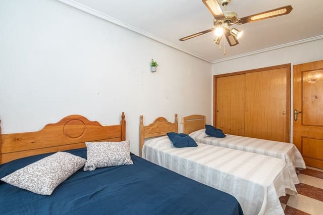 2 bedroom Apartment for sale in Centro, Santa Pola with garage - € 195,000 (Ref: 9884008)